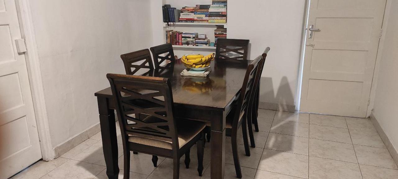 Apartment In Dar Homestay 다르에스살람 외부 사진